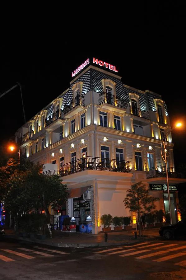 Black Sea Star Batumi Hotel 3*,