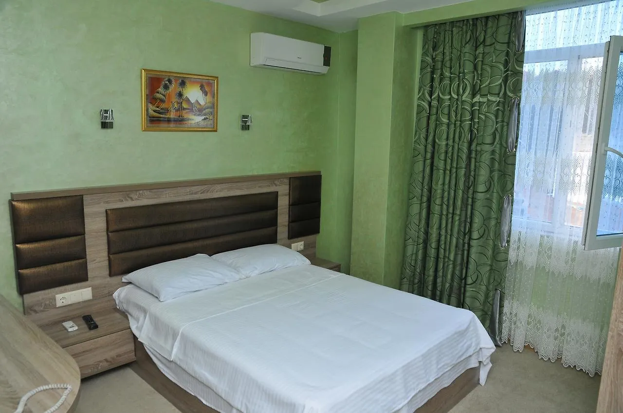 Black Sea Star Batumi Hotel